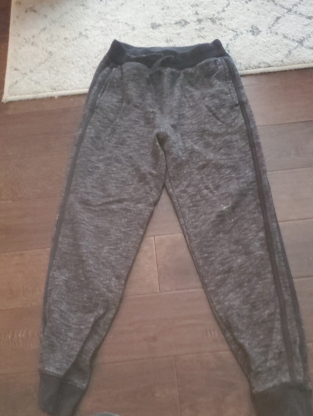 Kids Gray Knit Jogger Sweatpants By Childrens Place Size 10-12 Imperfection Pix3